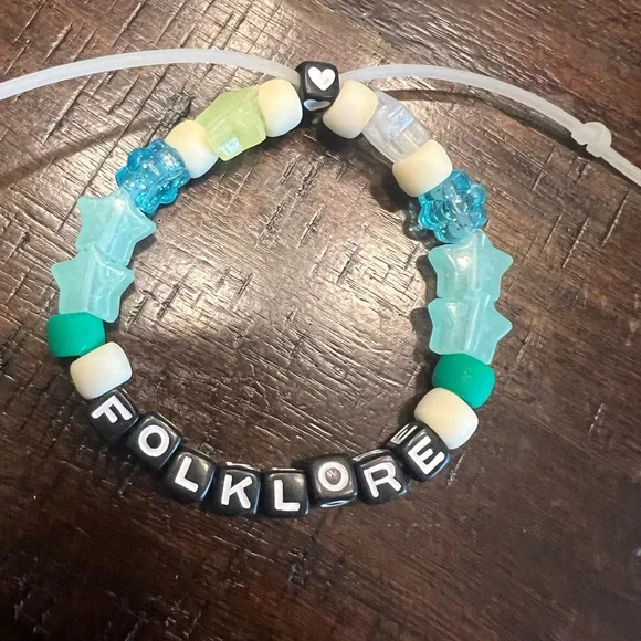 (10 pack, adjustable) Taylor Swift Eras Tour Friendship Bracelets - Picture 10 of 16